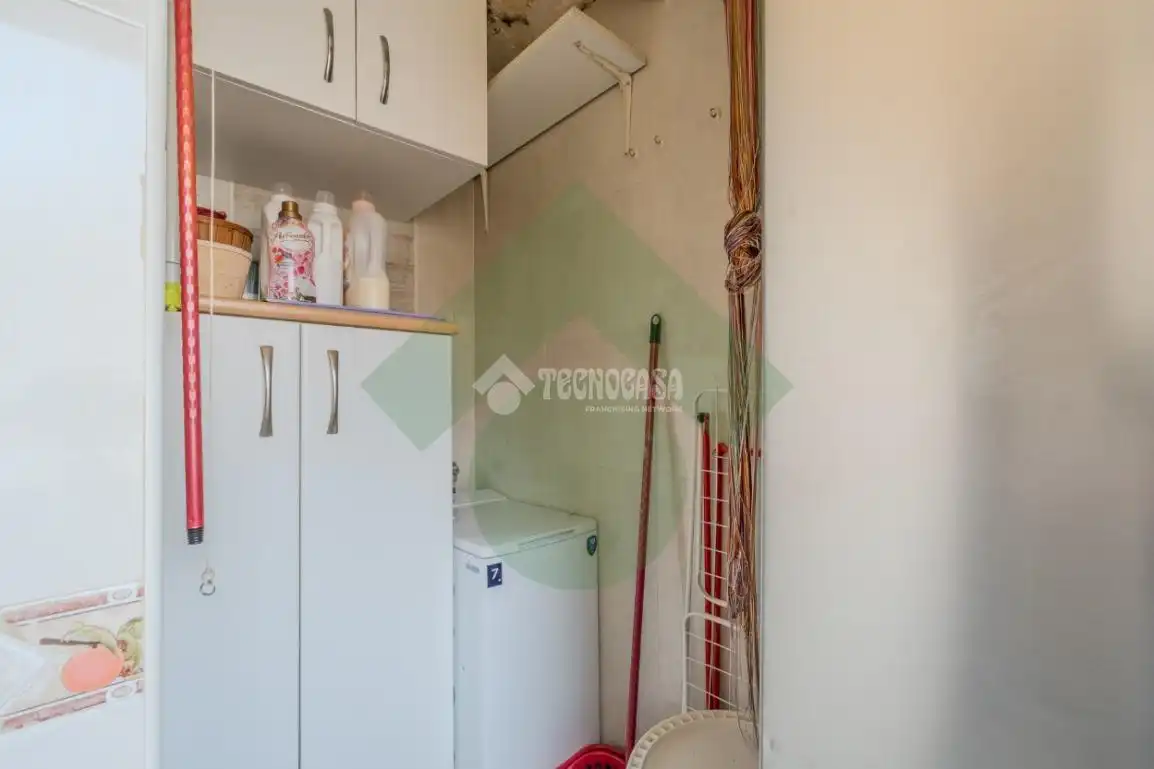 Flat for sale in Madrid  with Air Conditioner and Heating