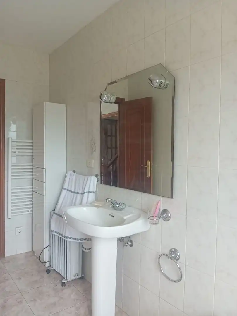 Baño de Casa o chalet en venta en Ponteareas con Calefacción y Terraza