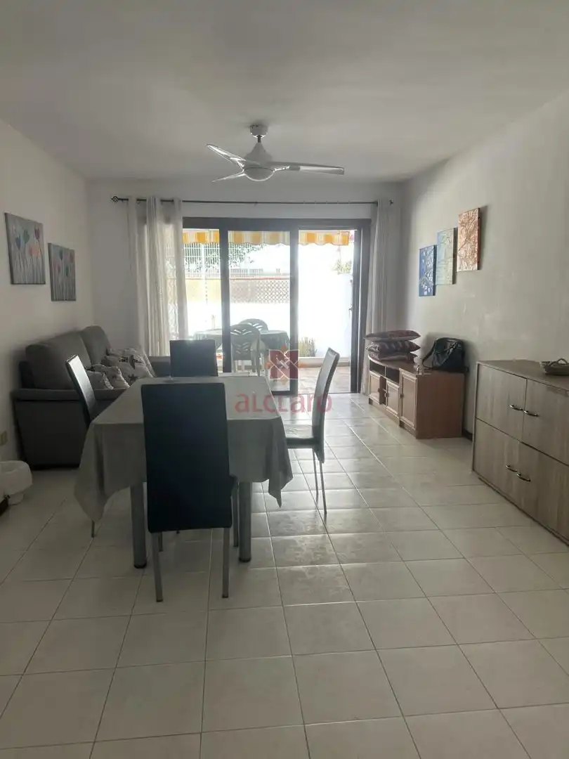 Apartament amb piscina en venda a Calle Finlandia, imagen 11