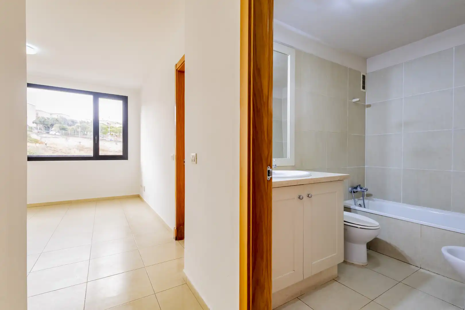 Baño de Piso en venta en Taco - Los Andenes - Las Chumbreras