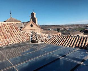 Vista exterior de Casa o xalet en venda en  Toledo Capital