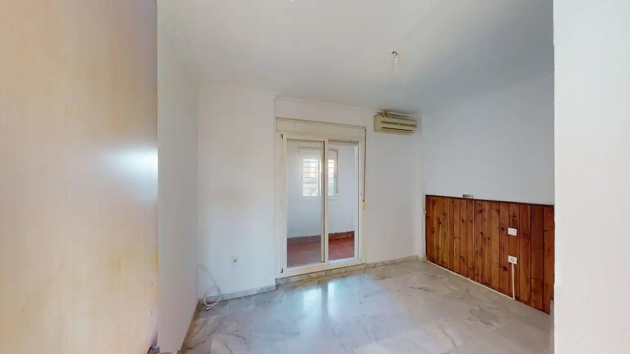 Habitación de Casa adosada en venta en Bollullos de la Mitación con Aire acondicionado, Terraza y Piscina