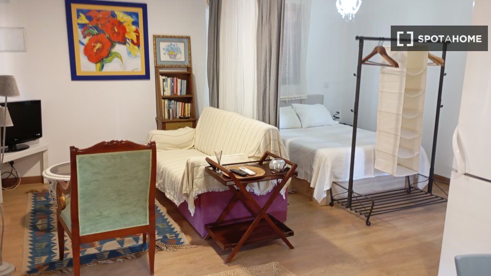 Schlafzimmer von Wohnung zur Miete in Colmenar Viejo mit Klimaanlage, Heizung und Möbliert