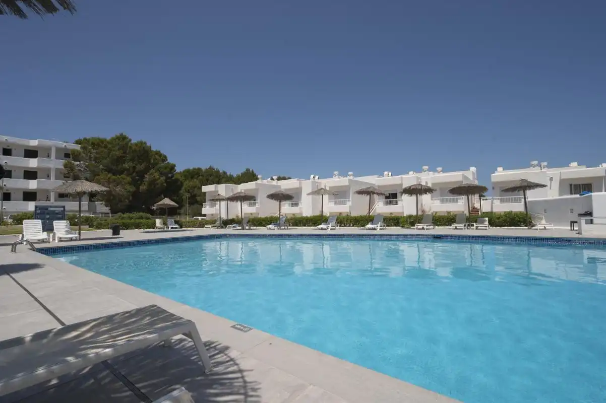 Swimming pool of Flat for sale in Sant Josep de sa Talaia  with Air Conditioner, Heating and Private garden