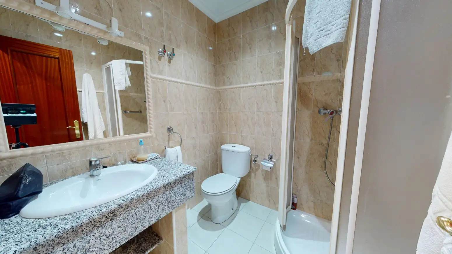 Bathroom of Buildings for sale in Valdeolea