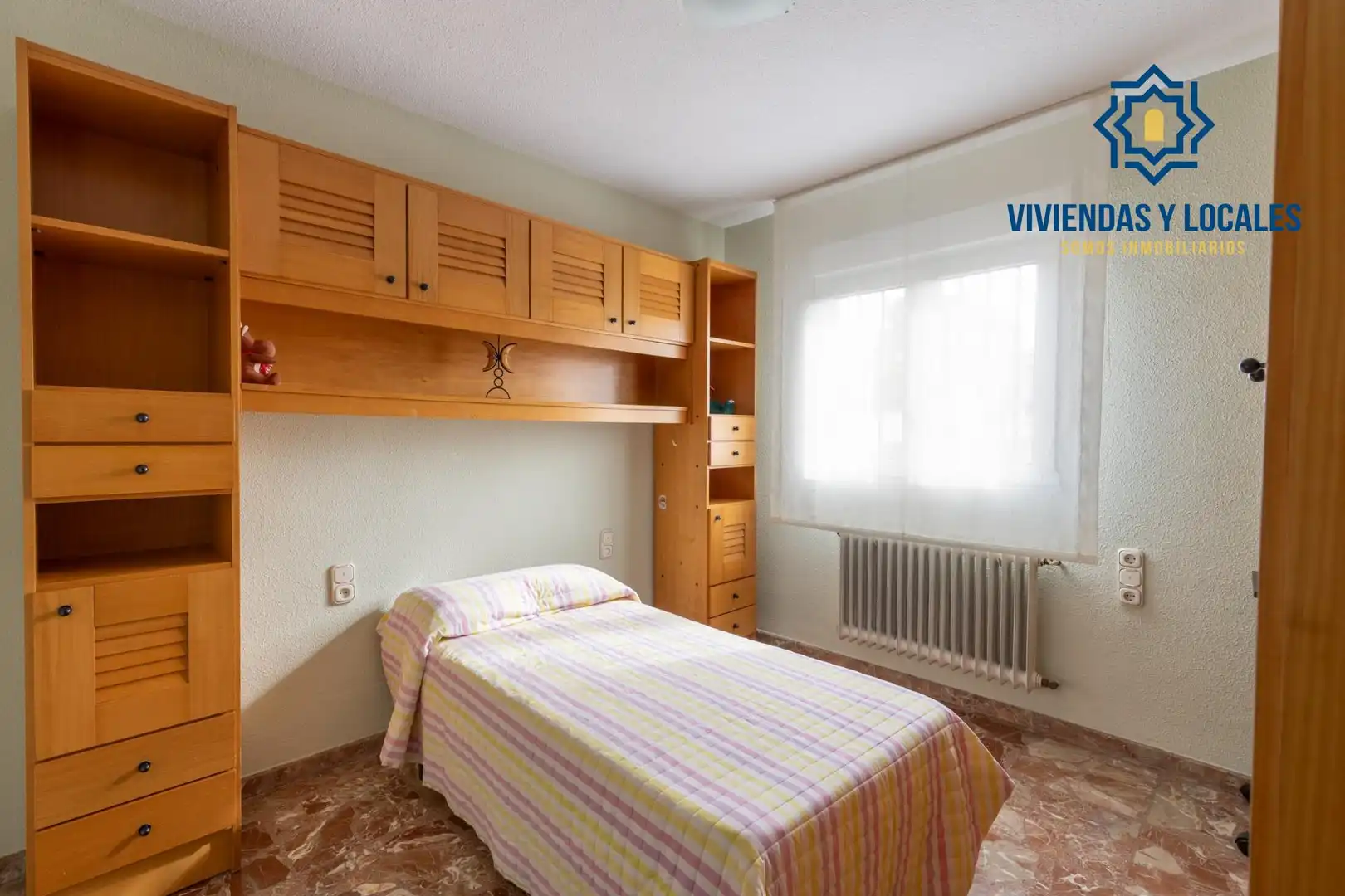 Villa mit Terrasse zum Verkauf in Calle Calle Borgoña, imagen 41