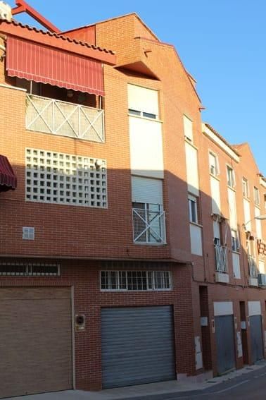 Vista exterior de Casa o xalet en venda en Alicante / Alacant amb Aire condicionat, Terrassa i Balcó