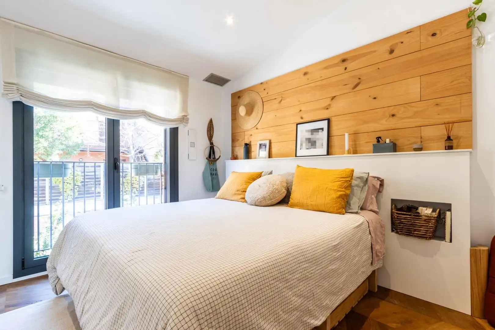 Bedroom of Flat for sale in Sant Llorenç Savall  with Heating, Private garden and Parquet flooring