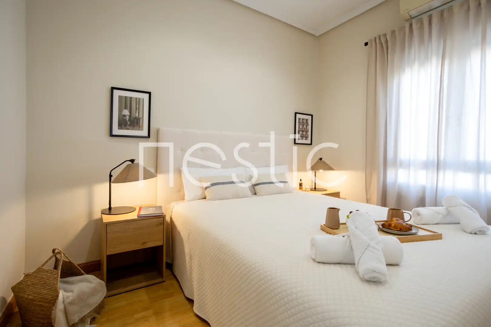 Schlafzimmer von Wohnungen zur Miete in Madrid mit Klimaanlage, Heizung und Möbliert