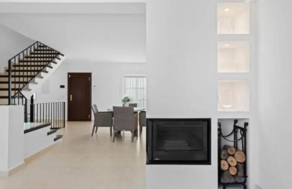 Casa adosada en venda en Marbella amb Aire condicionat, Jardí privat i Terrassa