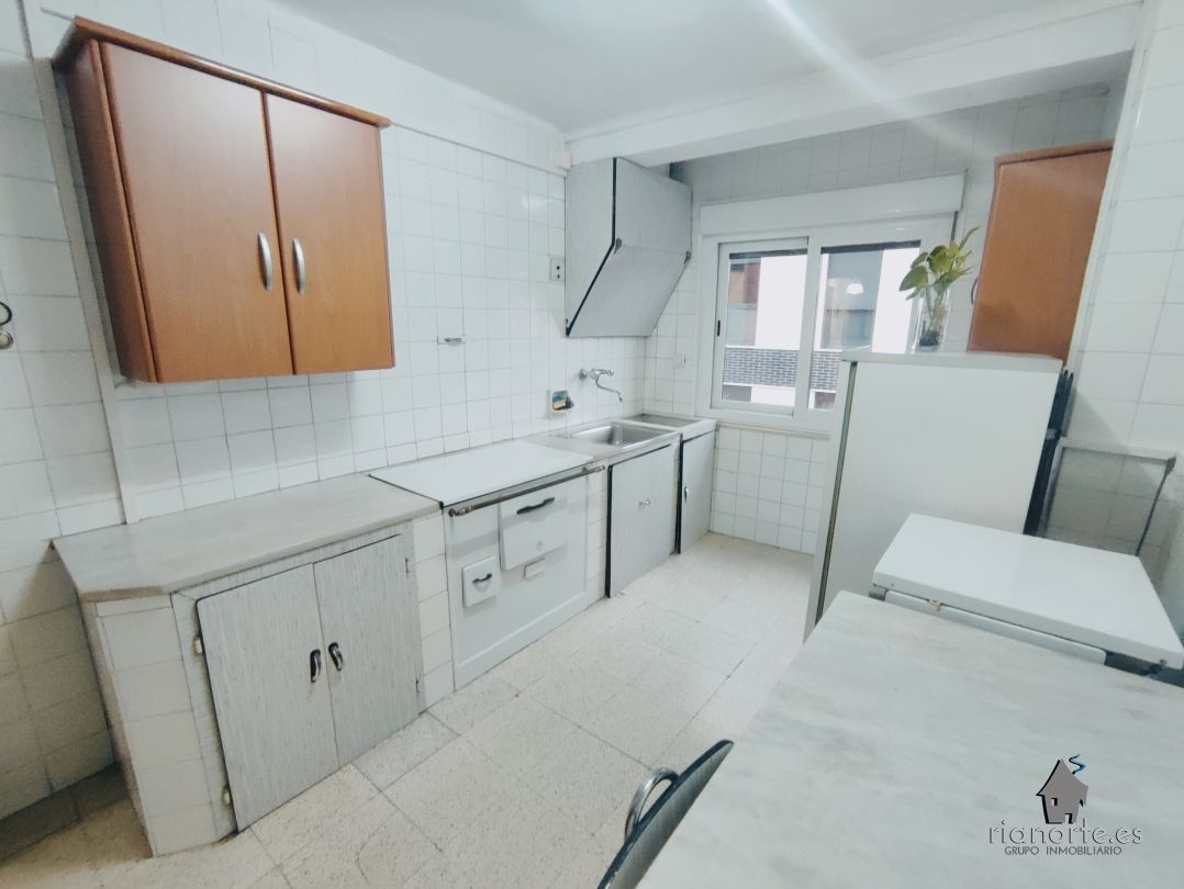 Cuina de Pis en venda en Langreo amb Calefacció i Traster