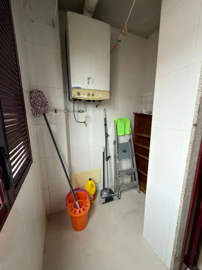 Piso en venta en Pontevedra Capital  con Calefacción, Parquet y Trastero