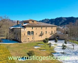 Vista exterior de Finca rústica en venda en Vidrà amb Terrassa i Balcó