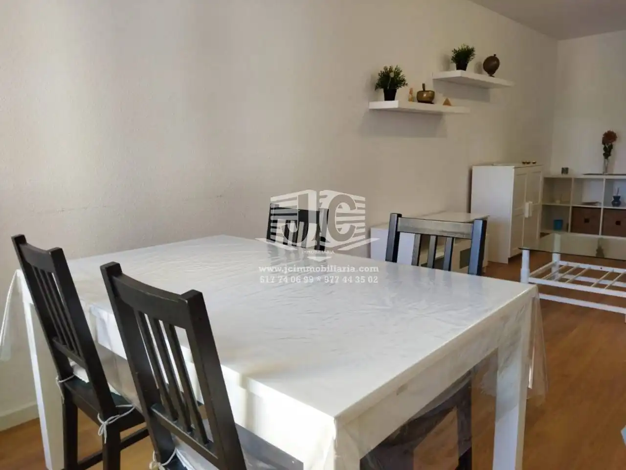 Comedor de Piso de alquiler en Tortosa con Aire acondicionado, Parquet y Amueblado