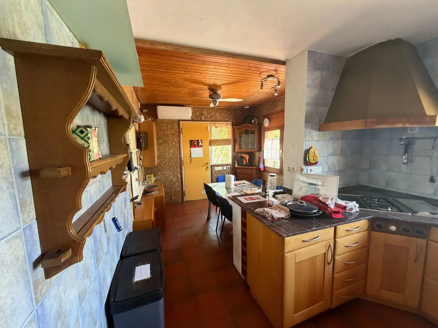 Cuina de Casa o xalet en venda en Esparreguera amb Aire condicionat, Calefacció i Jardí privat
