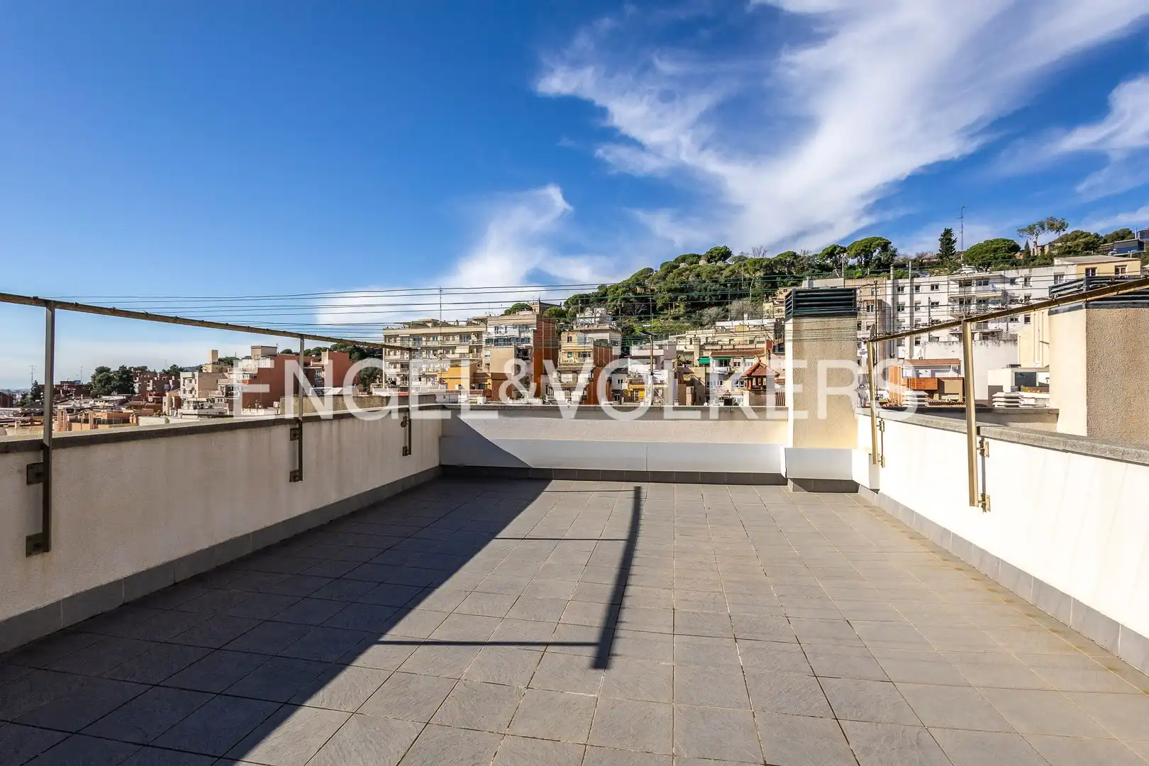 Terrace of Duplexes for sale in Barcelona  with Air Conditioner, Heating and Parquet flooring