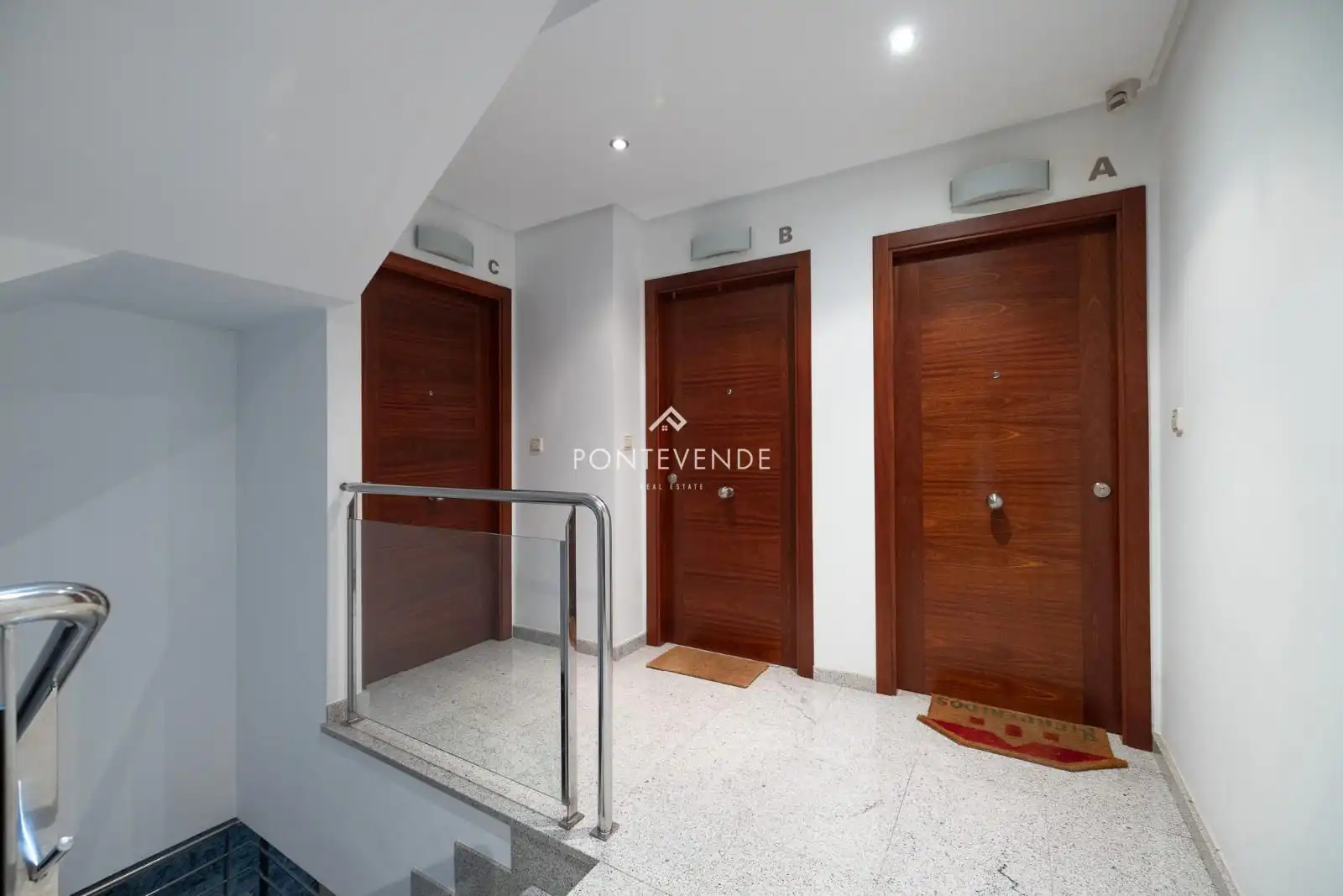 Wohnung zum Verkauf in Vigo  mit Heizung, Terrasse und Abstellraum