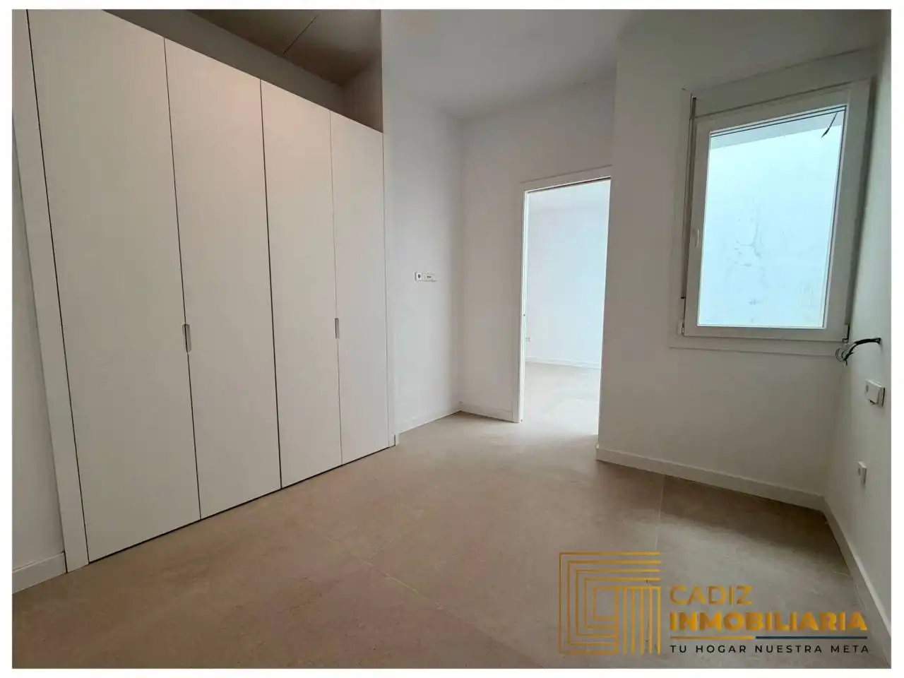 Habitación de Piso en venta en Cádiz con Aire acondicionado y Amueblado