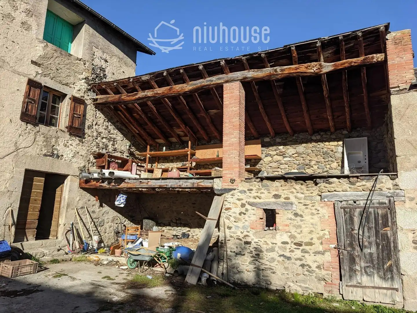 Casa rústica en venda a Prats, imagen 2