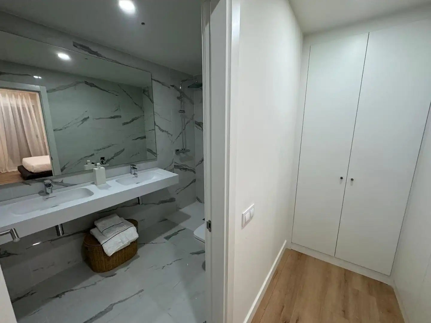Bathroom of Attic for sale in Málaga  with Air Conditioner, Heating and Terrace