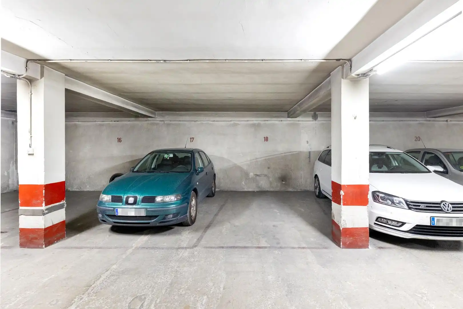 Parking of Attic for sale in Ronda