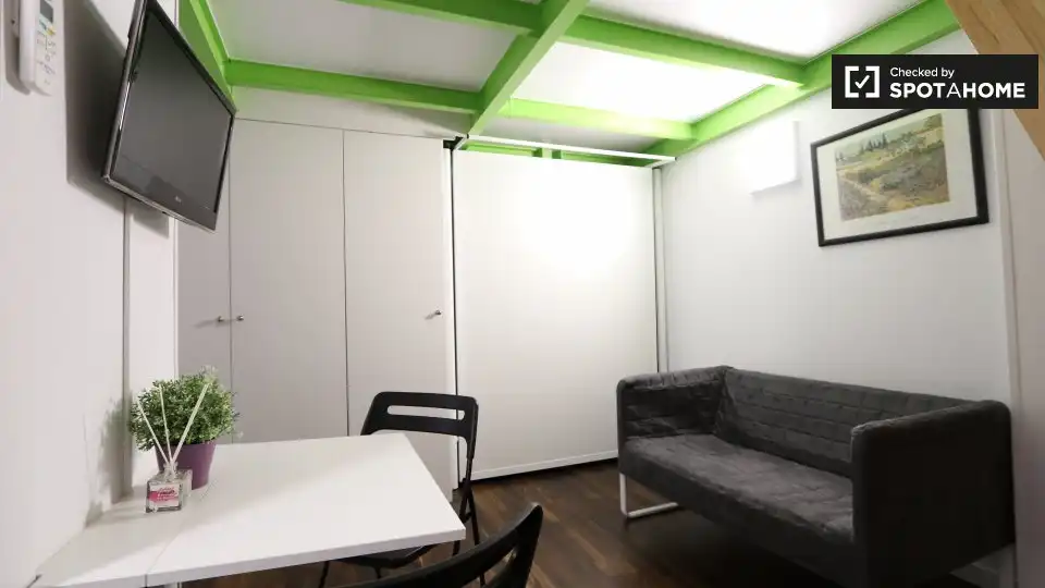 Fotografía del inmueble reportado: 900 €/mes — Madrid, Madrid