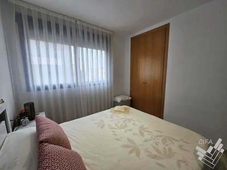 Habitación de Apartamento en venta en Benicarló con Aire acondicionado, Calefacción y Amueblado