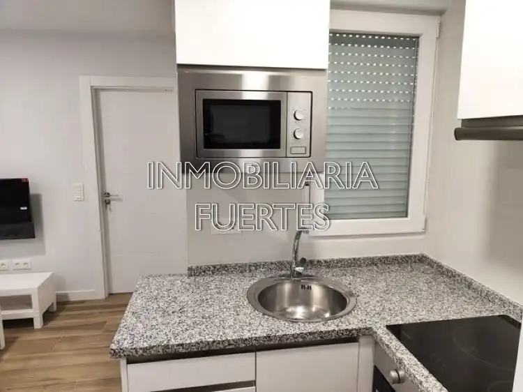 Flat for rent in Calle Demetrio de los Ríos, Las Ventas