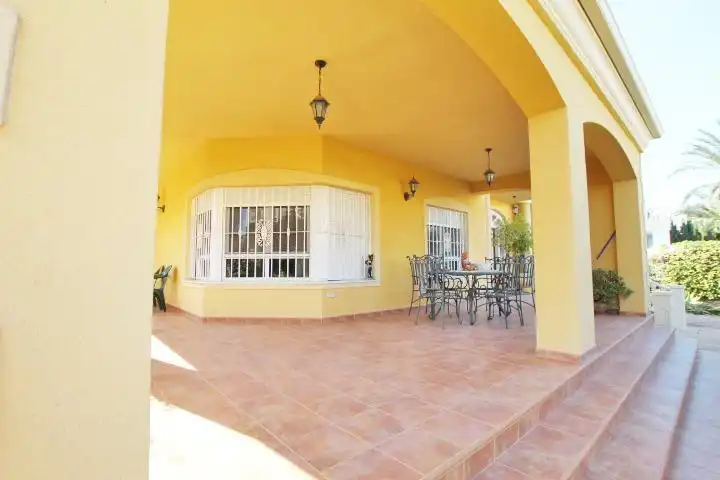 Detached house with garden for sale in Elche ciudad, imagen 8