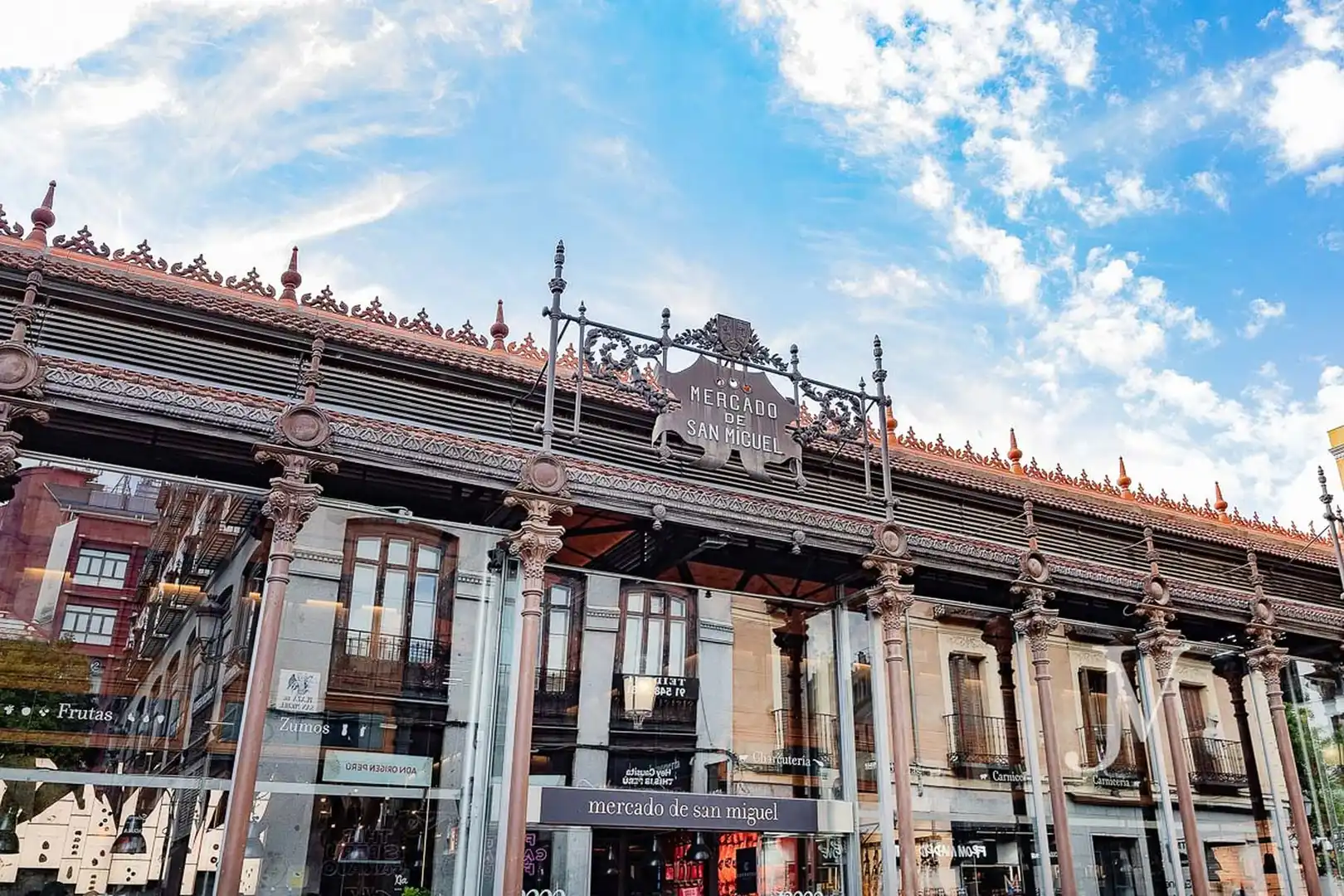 Vista exterior de Ático en venta en Madrid con Aire acondicionado, Calefacción y Jardín privado