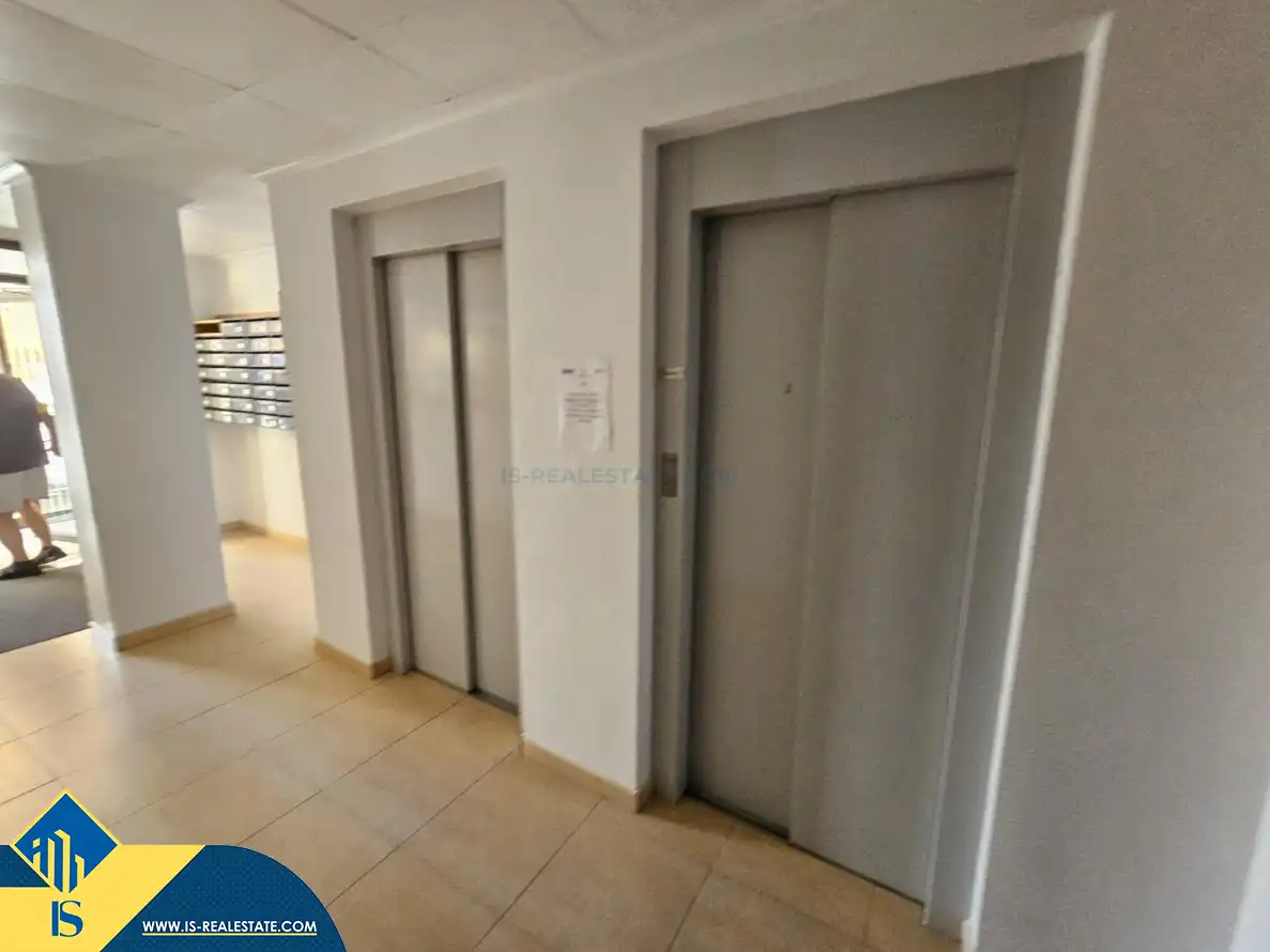 Apartamento con piscina en venta en Centro, imagen 19