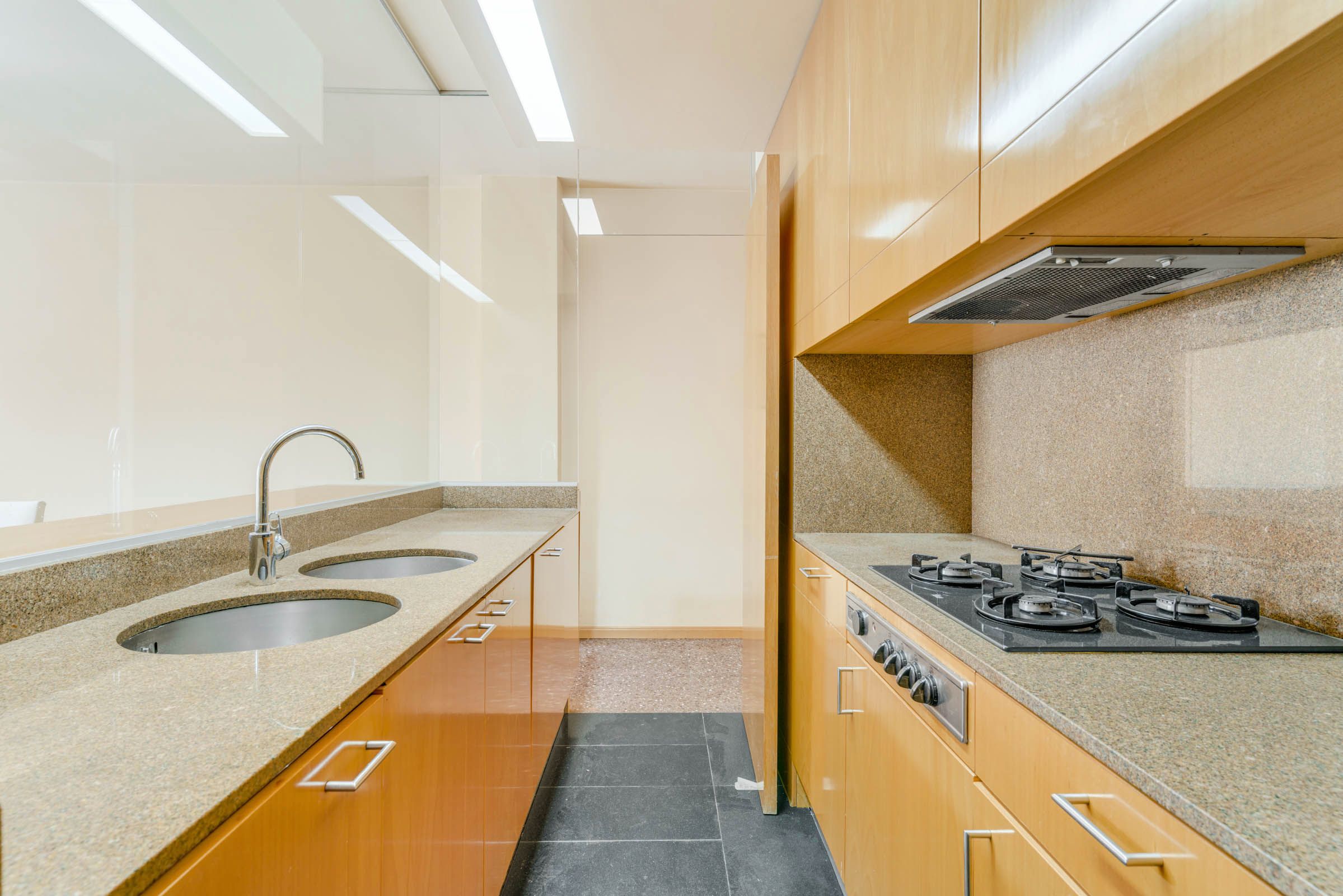 Cuina de Pis en venda en  Barcelona Capital amb Calefacció i Balcó