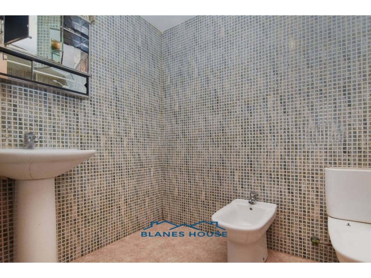 Piso en venta en Segre, Mont Ferrant - Joan Carles I