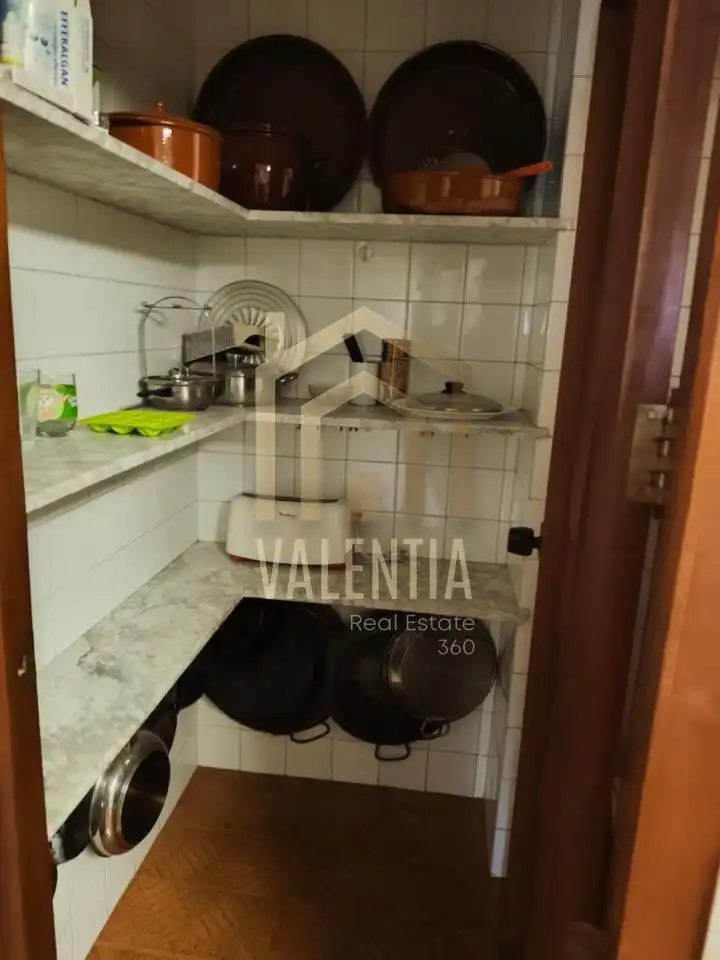Küche von Wohnung zum Verkauf in Carcaixent mit Terrasse und Abstellraum