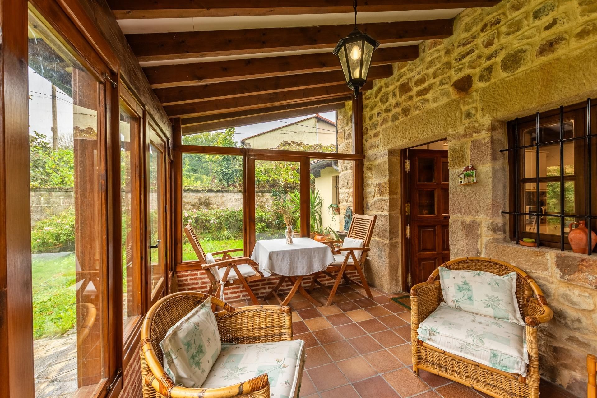 Terrassa de Casa o xalet en venda en Santa María de Cayón amb Jardí privat
