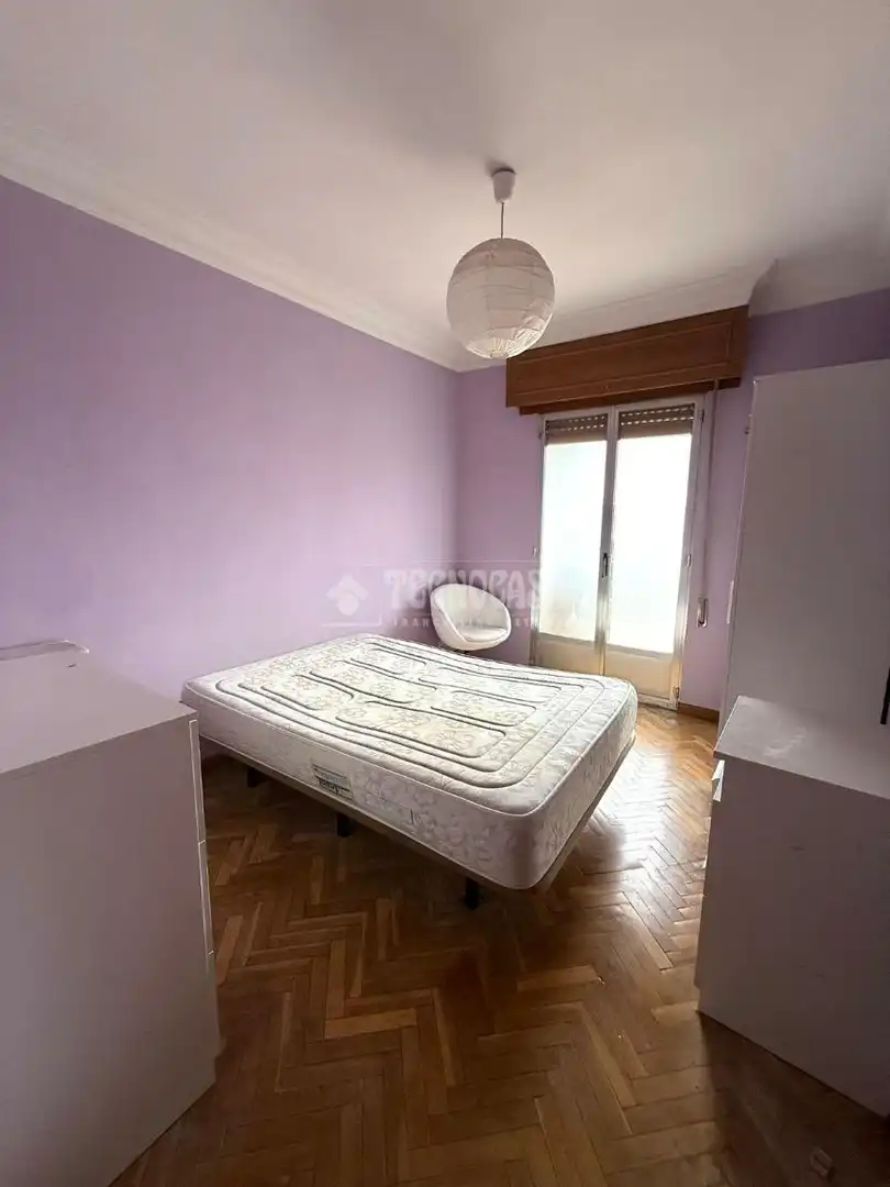 Dormitori de Pis en venda en Madrid
