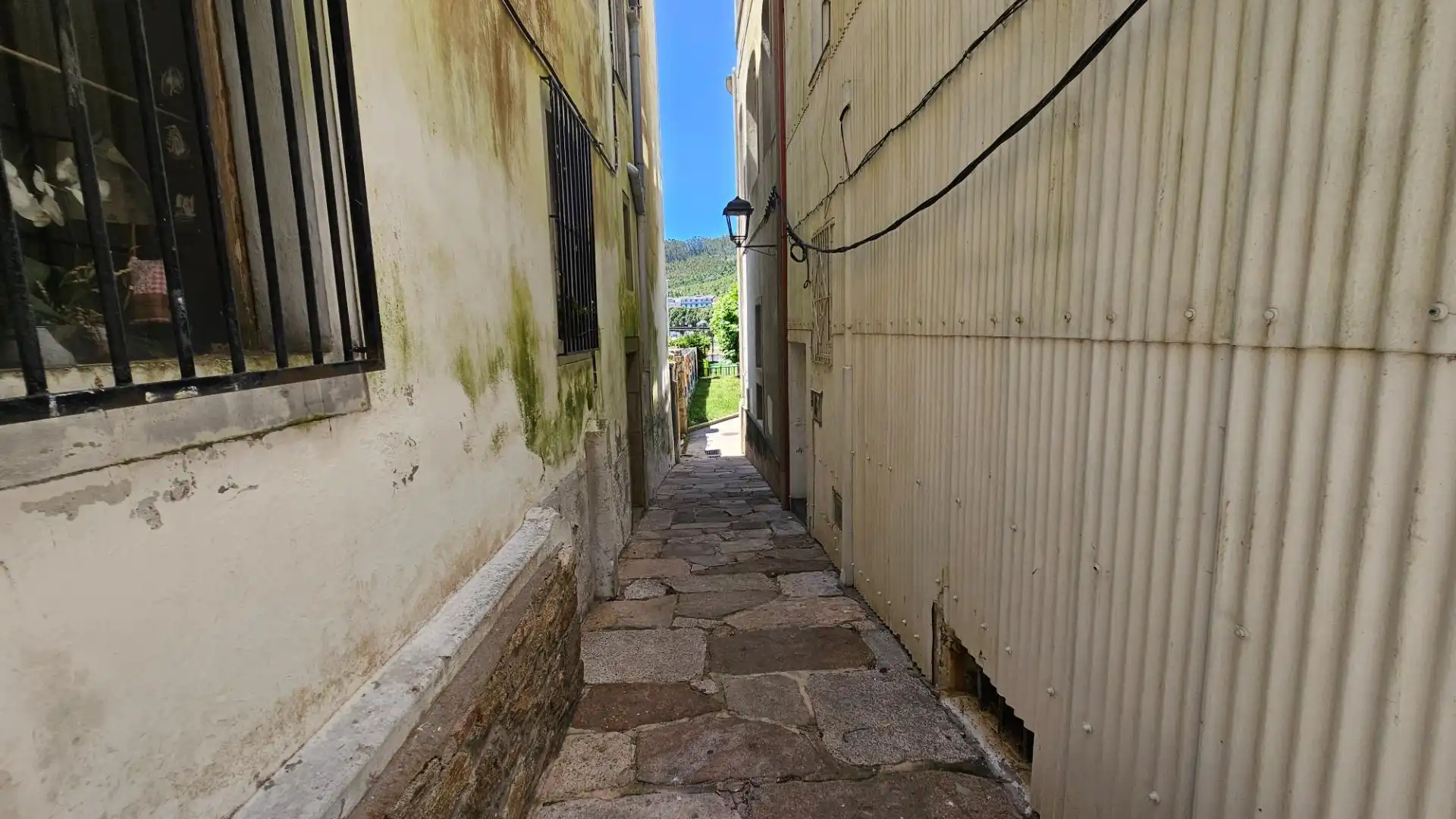 Exterior view of Buildings for sale in Cee