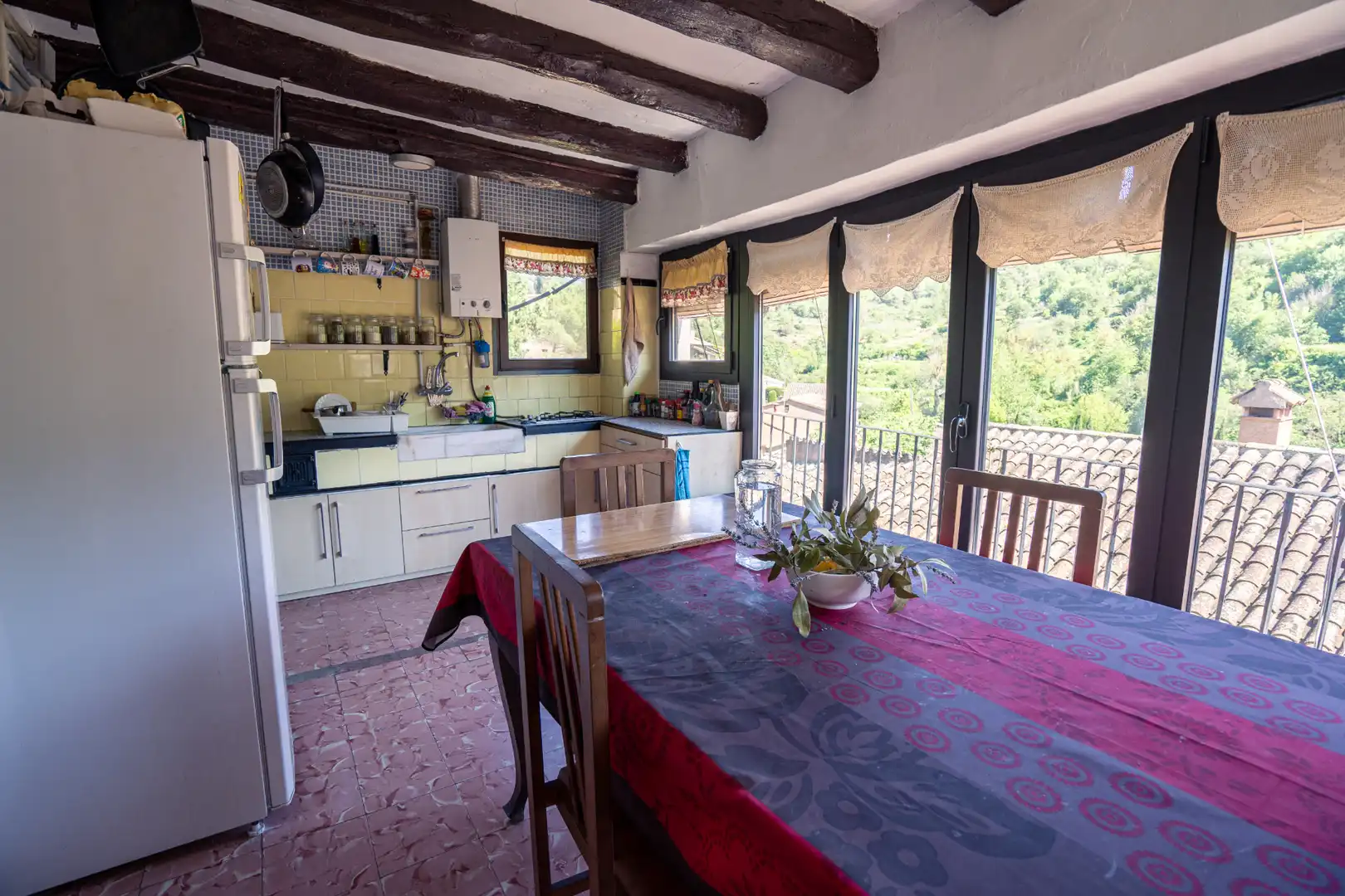 Cuina de Casa adosada en venda en Mura amb Terrassa, Traster i Balcó