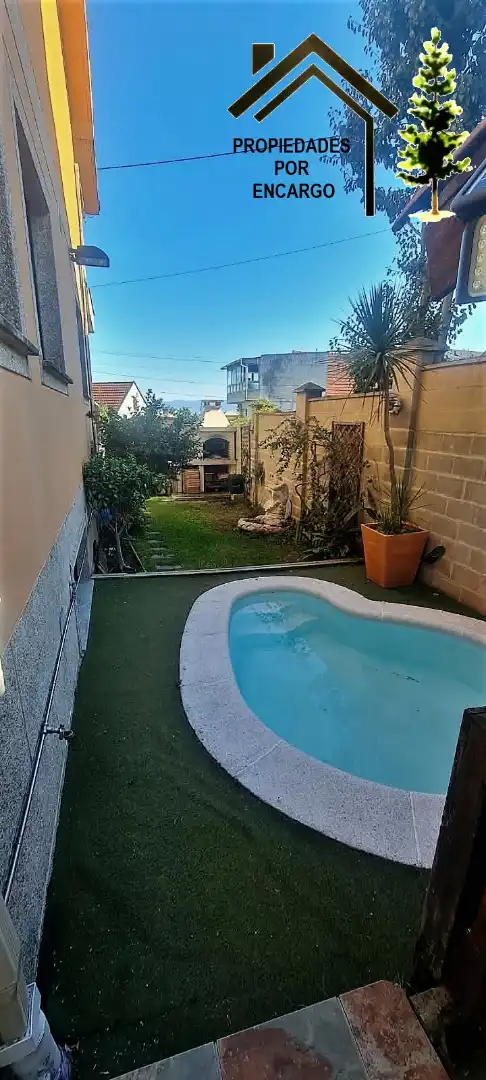 Chalet con piscina en venta en Moaña, imagen 2