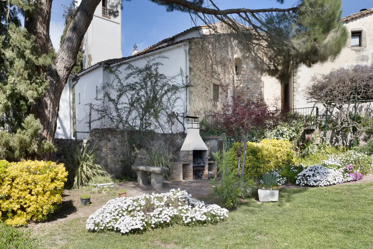 Jardí de Finca rústica en venda en Massanes amb Aire condicionat, Calefacció i Jardí privat