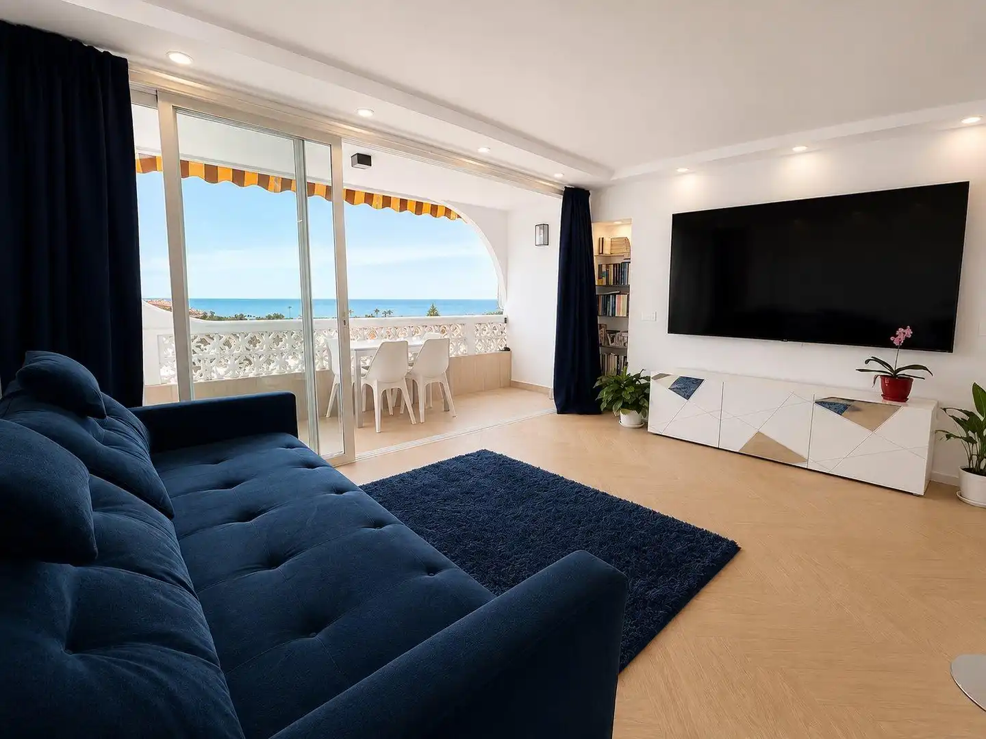 Sala de estar de Apartamento de alquiler en Arona con Aire acondicionado, Calefacción y Terraza