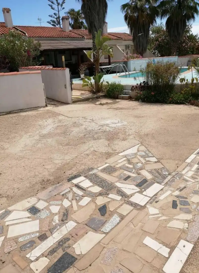 Schwimmbecken von Residential zum Verkauf in Deltebre