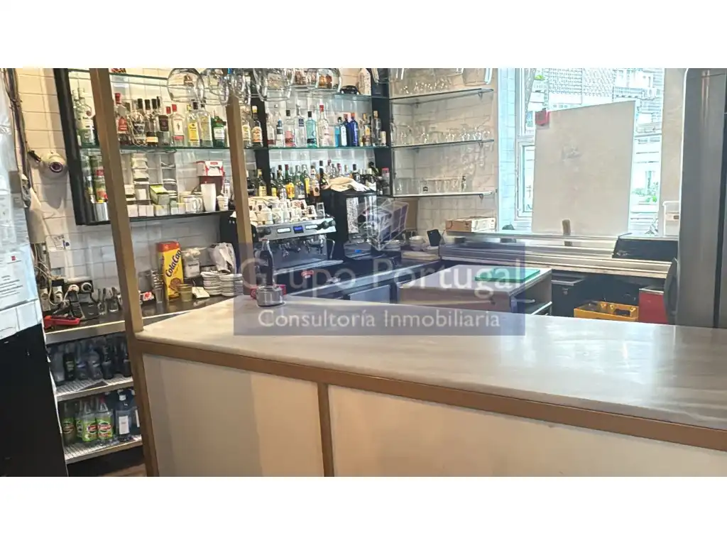 Local comercial en traspàs a Retiro