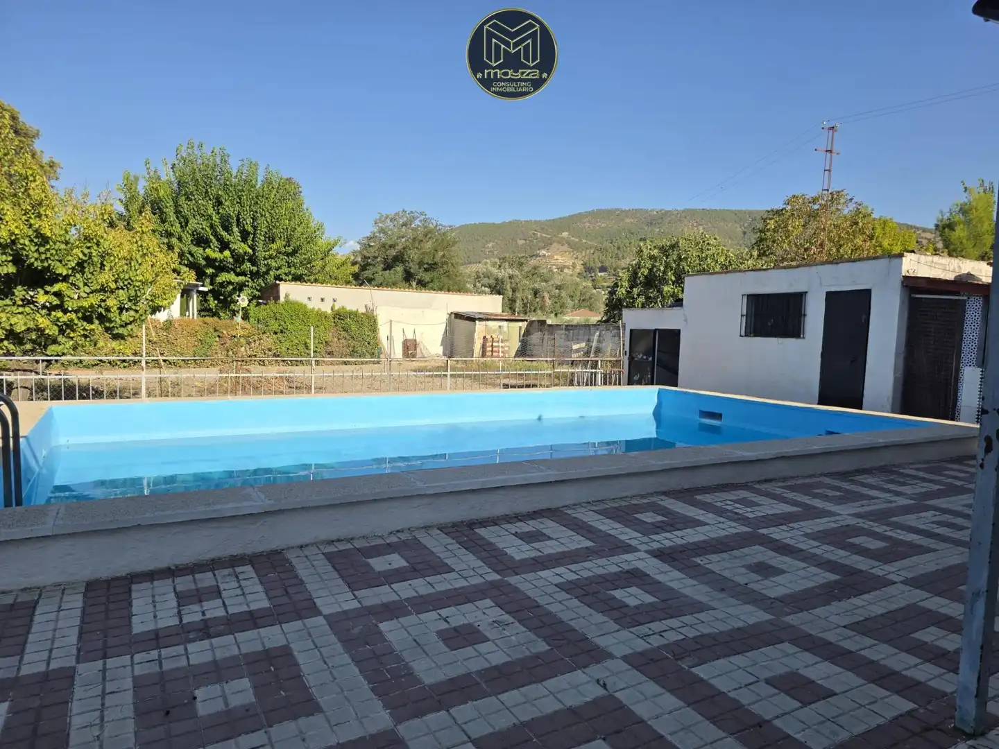 Piscina de Casa o xalet en venda en Jaén amb Aire condicionat, Calefacció i Piscina