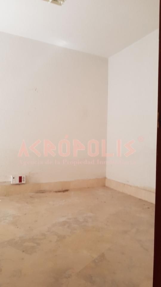 Dormitori de Local en venda en Villardeciervos amb Calefacció