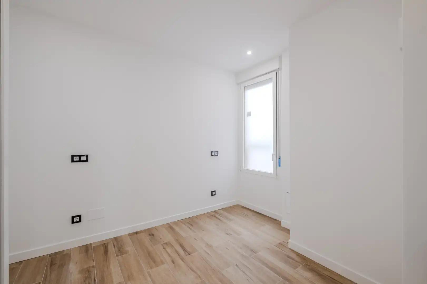 Schlafzimmer von Wohnung zur Miete in Madrid mit Heizung, Ofen und Waschmaschine
