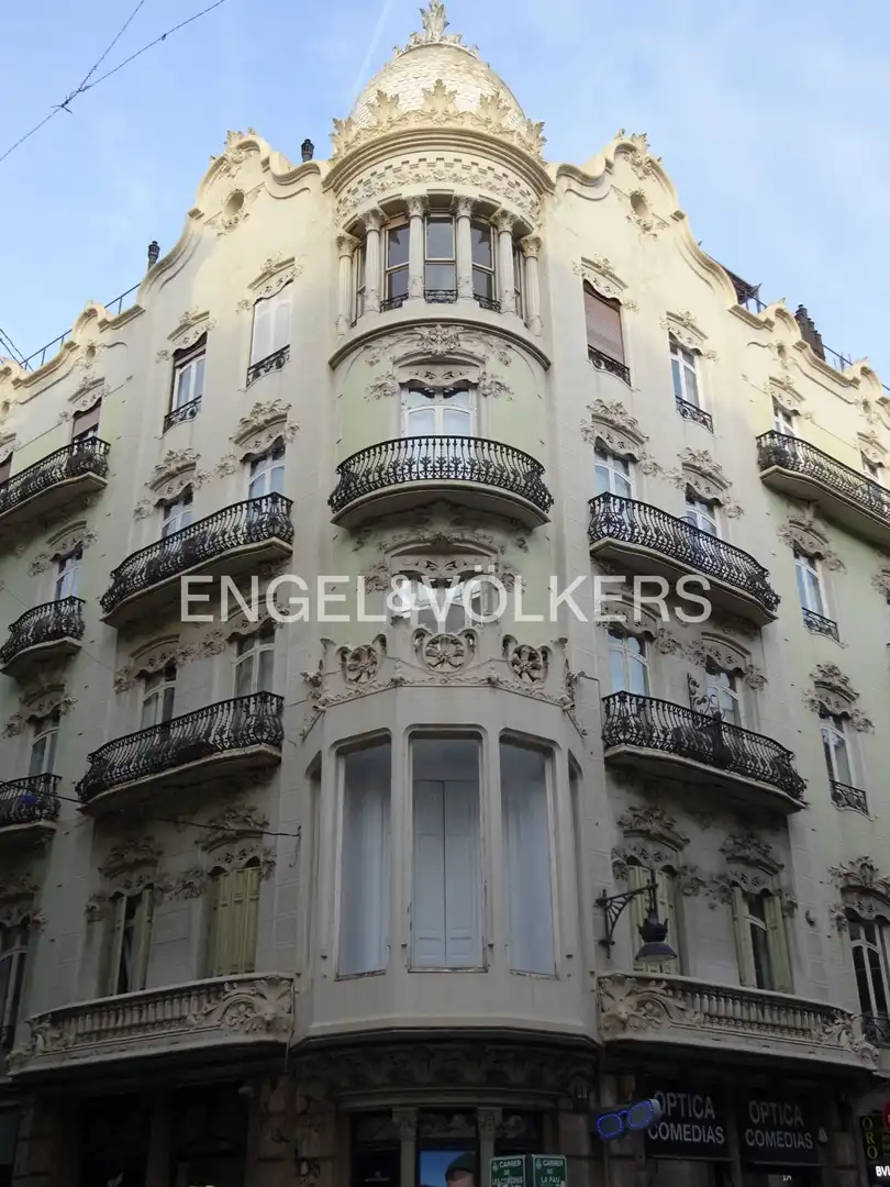 Exterior view of Attic for rent in Valencia  with Air Conditioner, Heating and Terrace