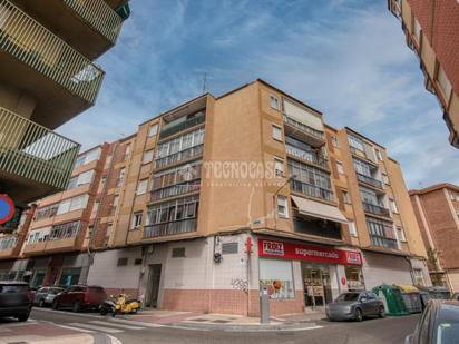 Vista exterior de Pis en venda en Valladolid Capital amb Aire condicionat, Calefacció i Terrassa
