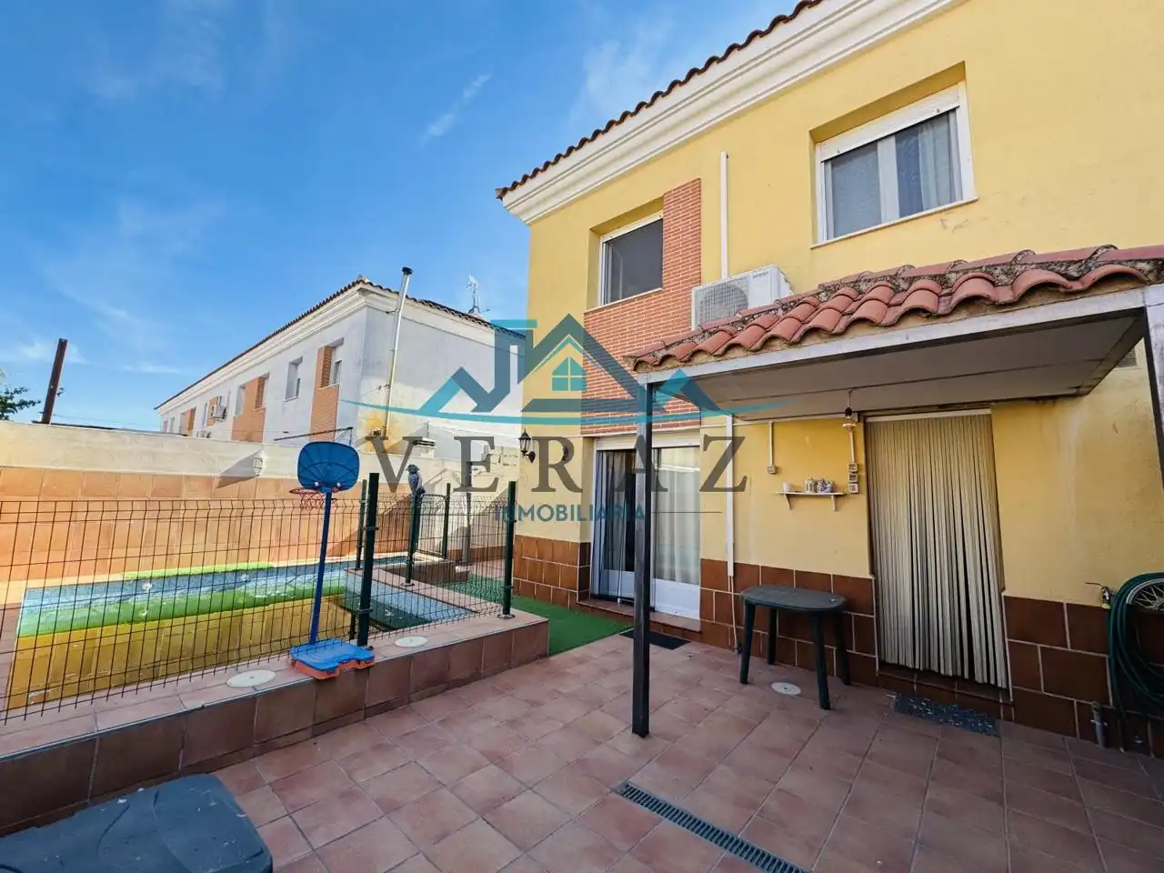 Casa amb piscina en venda a La Pueblanueva