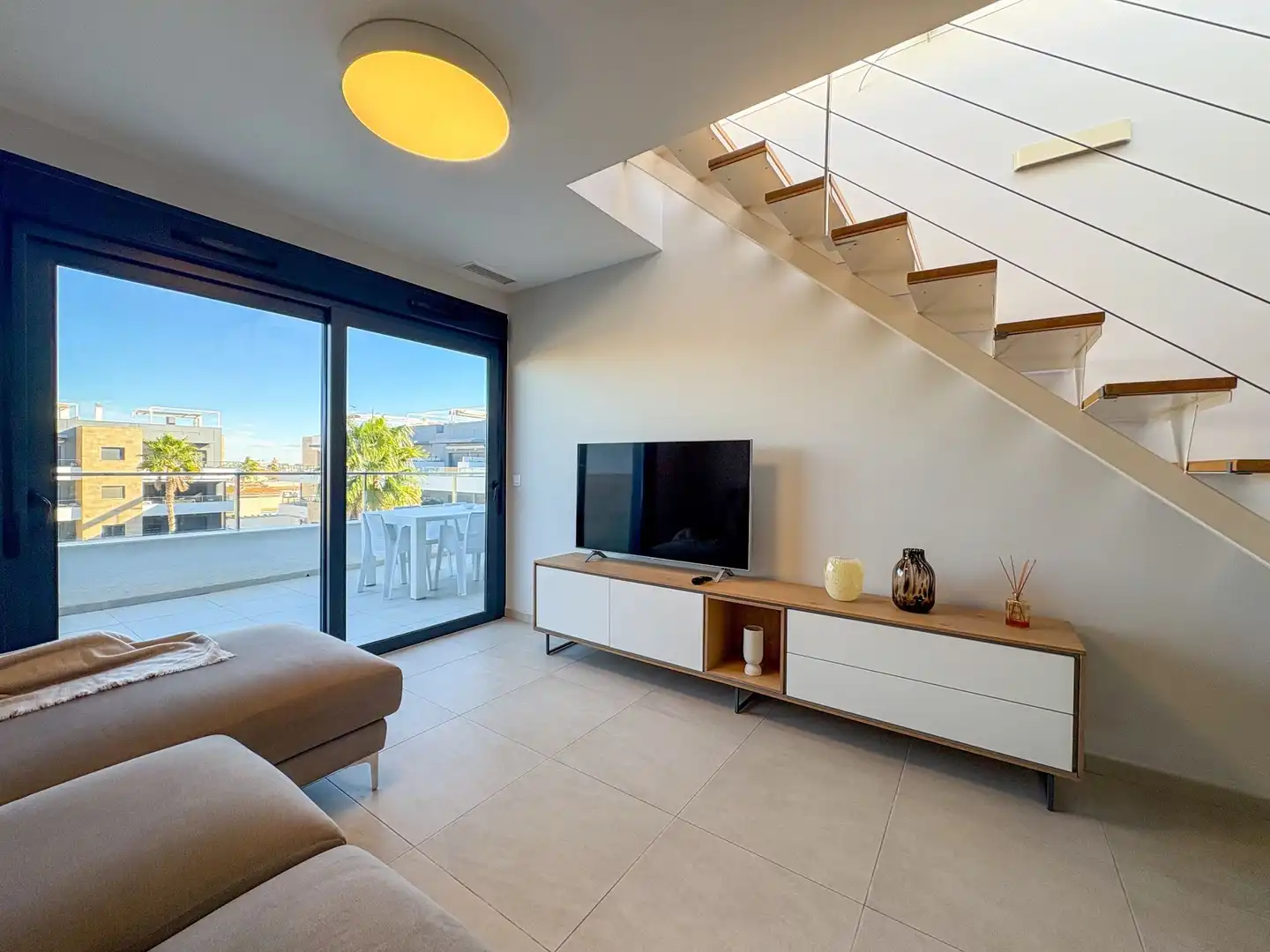 Penthouse with pool to rent in Orihuela Costa, imagen 2